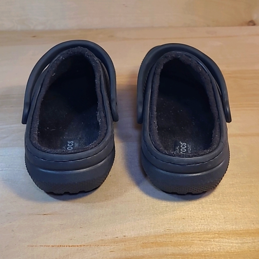 Crocs Fur Lined Black Unisex Adult Clogs - Picture 8 of 10